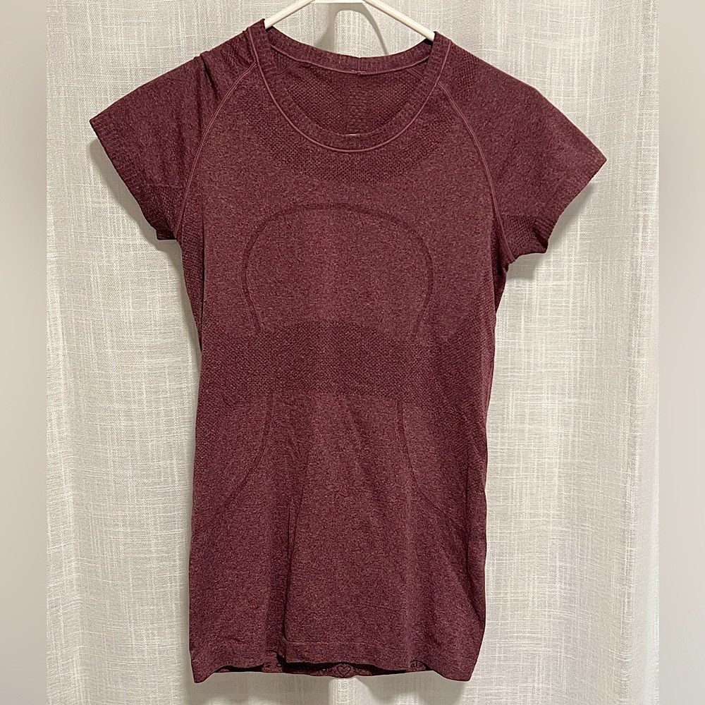 Lululemon Swiftly Tech Short-Sleeve